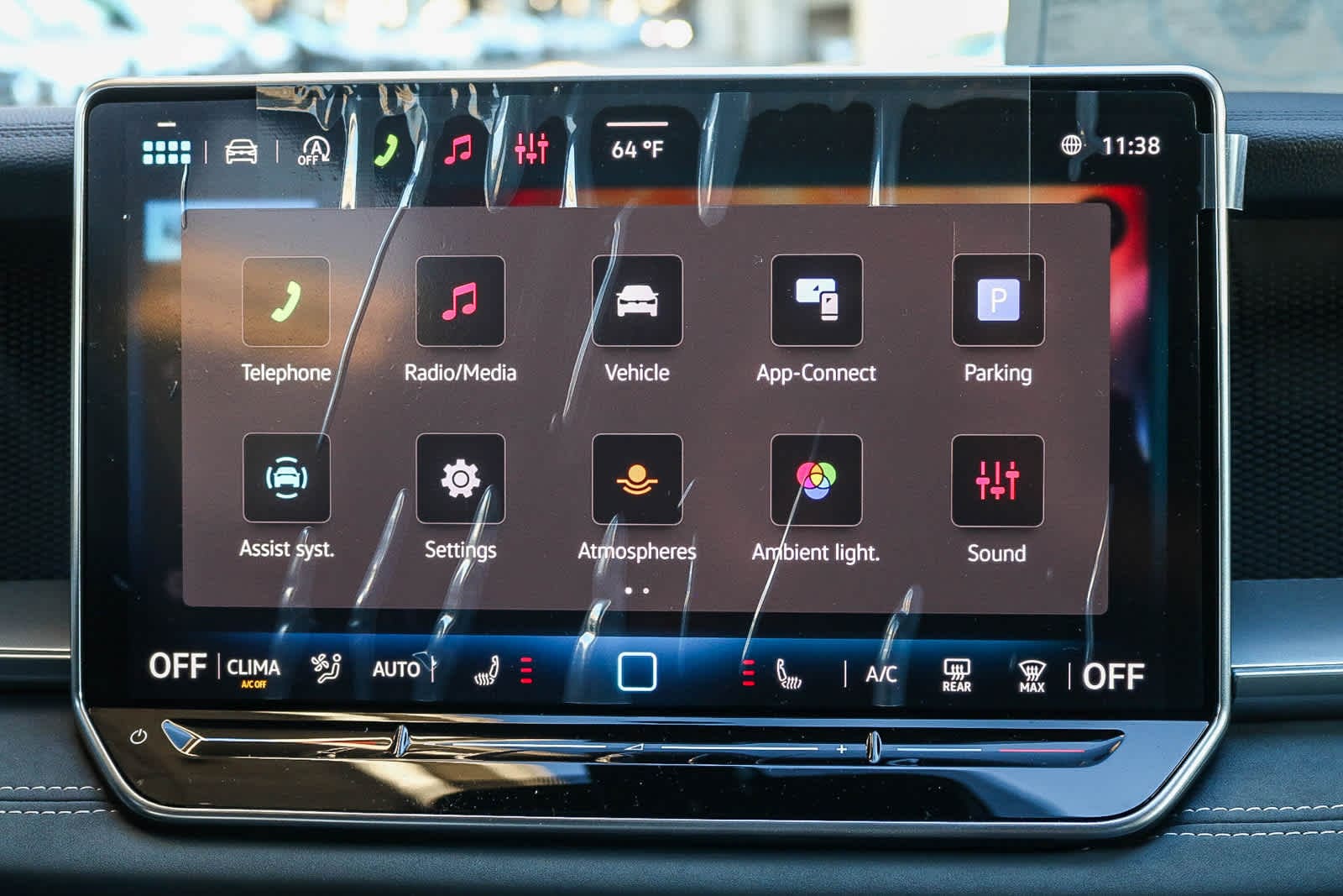 Thumbnail: 2026 Volkswagen Tiguan - 15