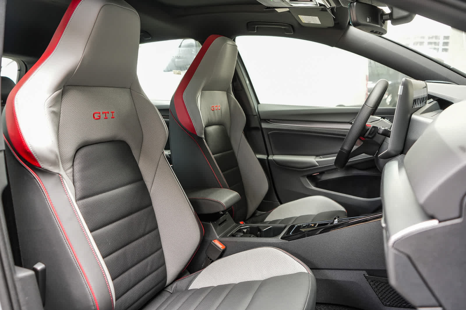 Thumbnail: 2026 Volkswagen Golf - 18