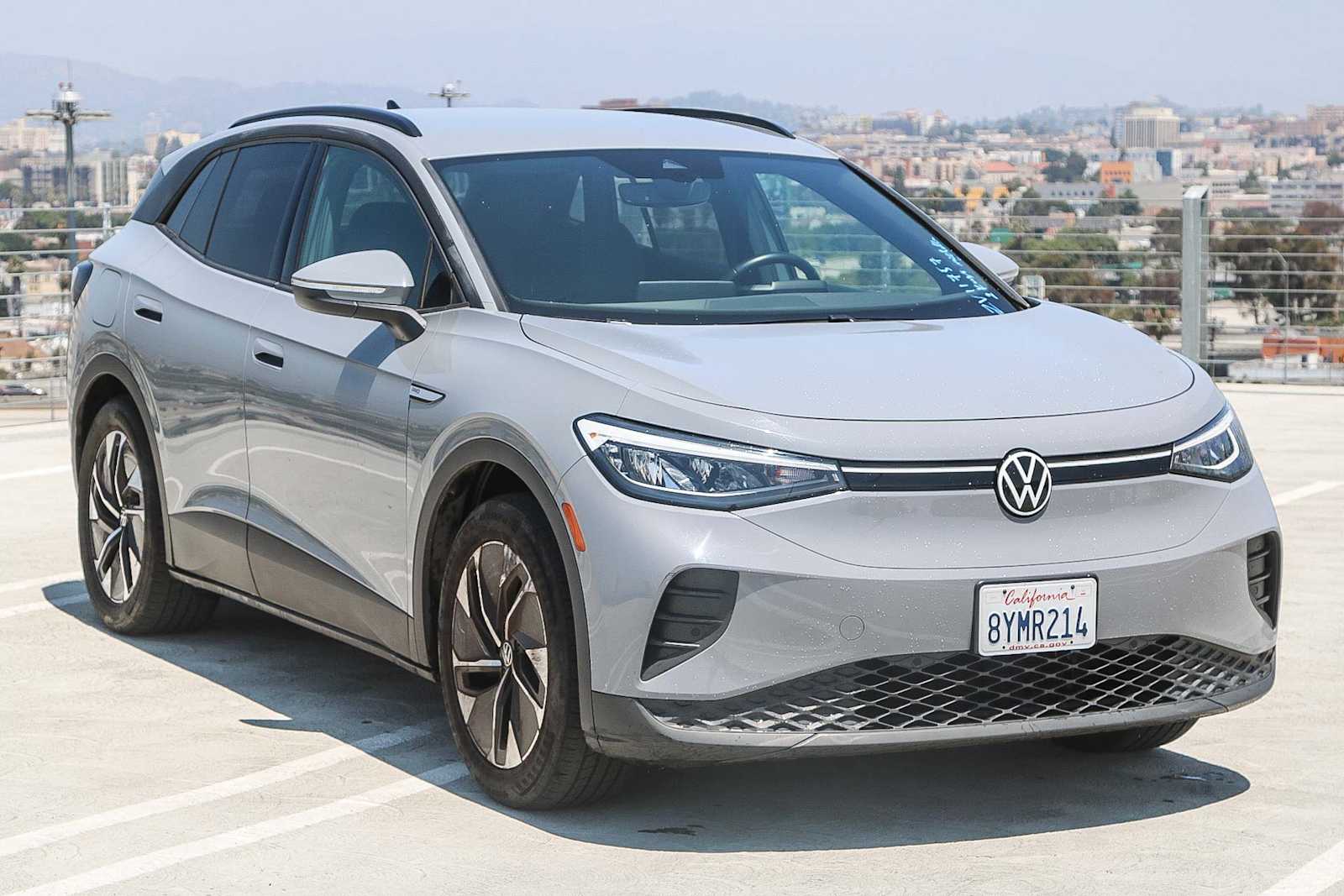 Thumbnail: 2021 Volkswagen ID.4 - 3