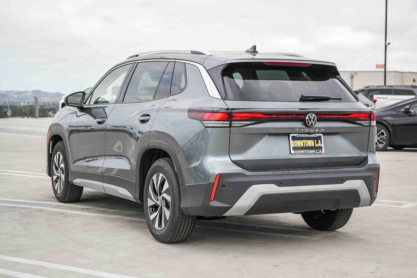 Thumbnail: 2026 Volkswagen Tiguan - 8
