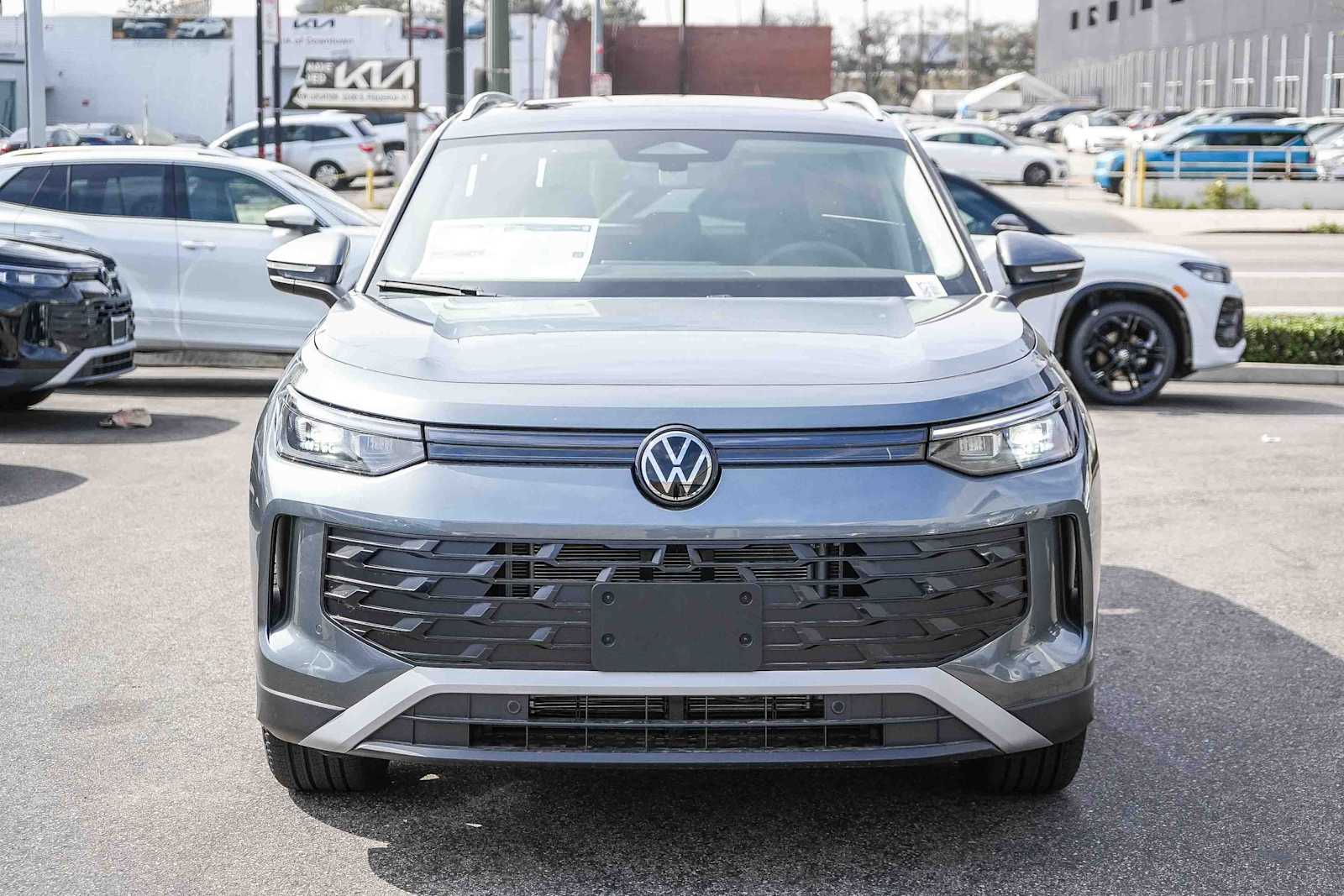 Thumbnail: 2026 Volkswagen Tiguan - 2