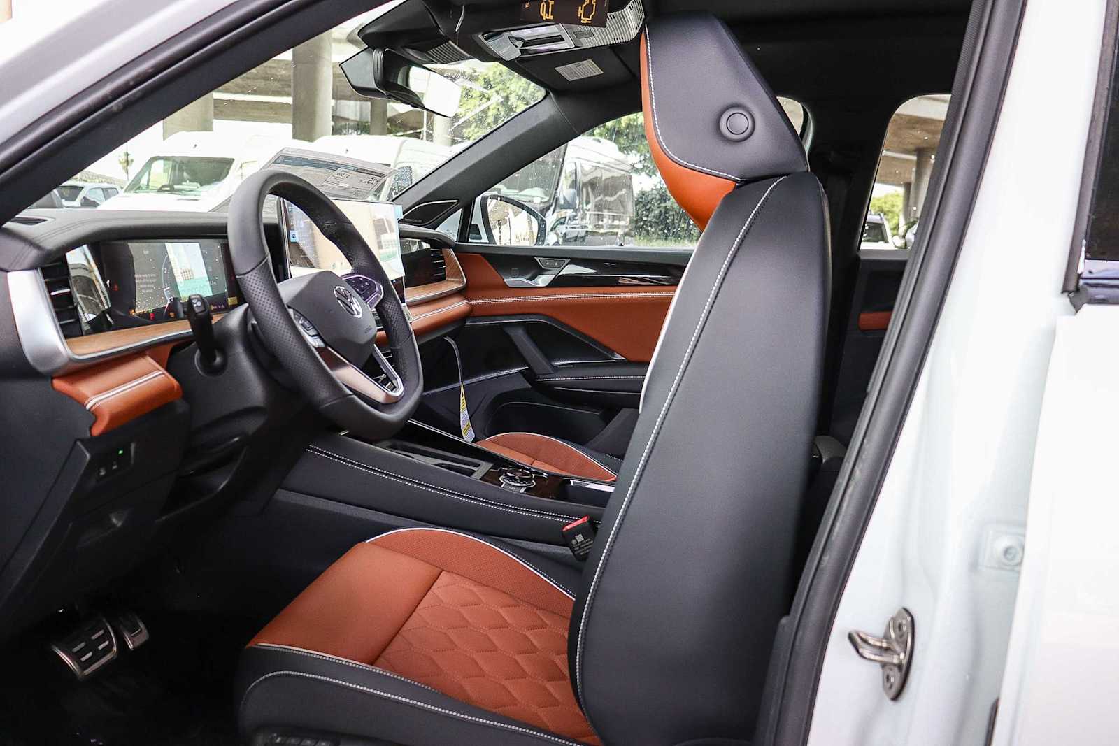 Thumbnail: 2026 Volkswagen Tiguan - 18