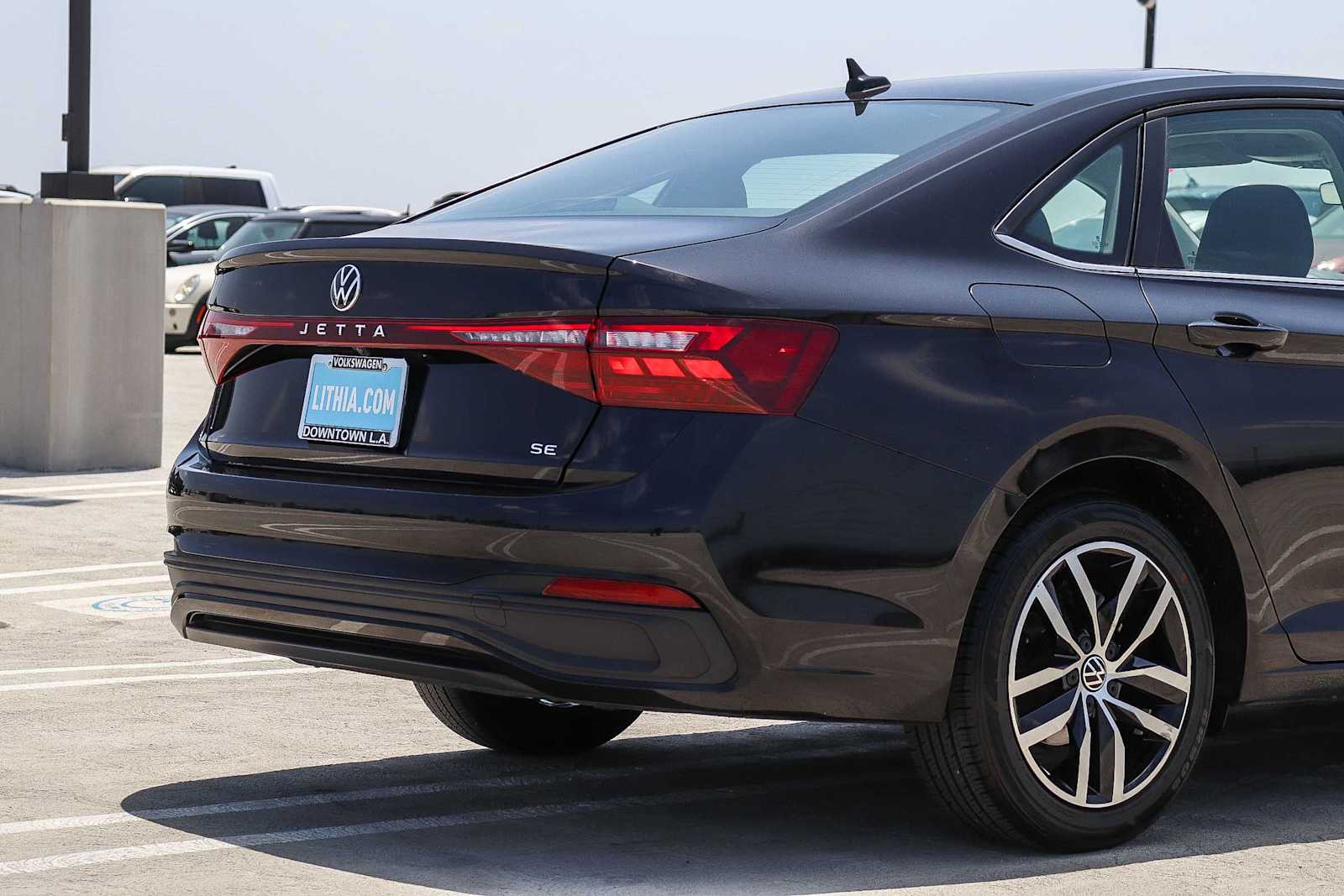 Thumbnail: 2025 Volkswagen Jetta - 9