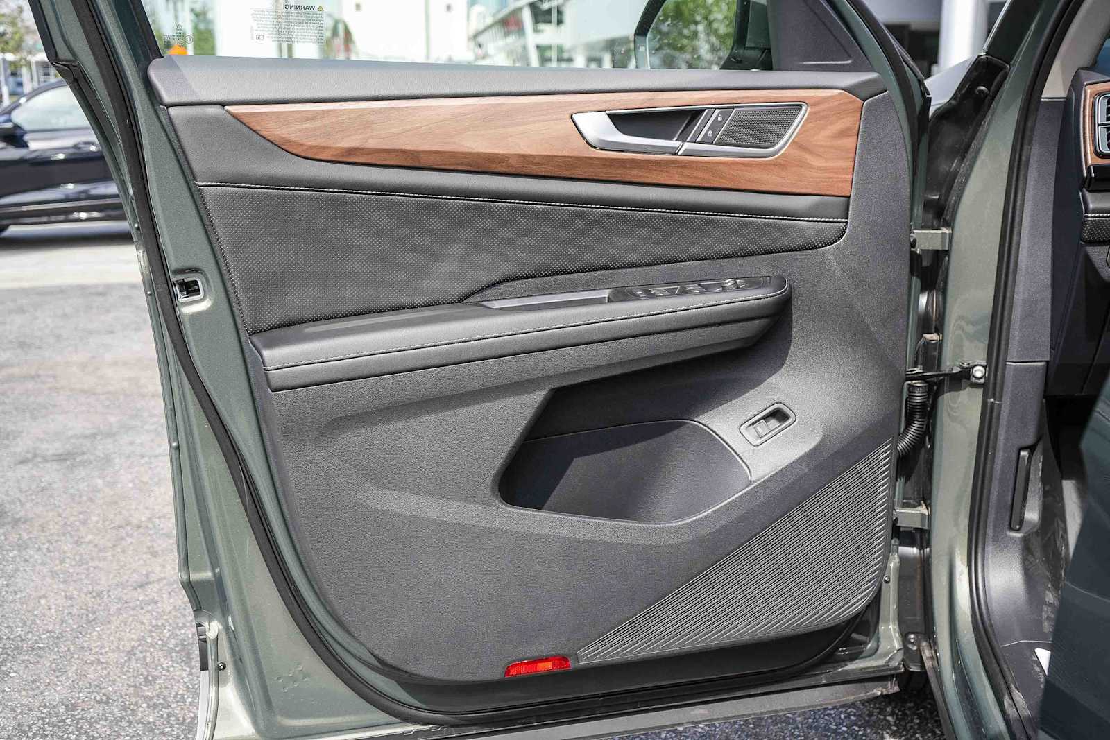 Thumbnail: 2026 Volkswagen Atlas - 23