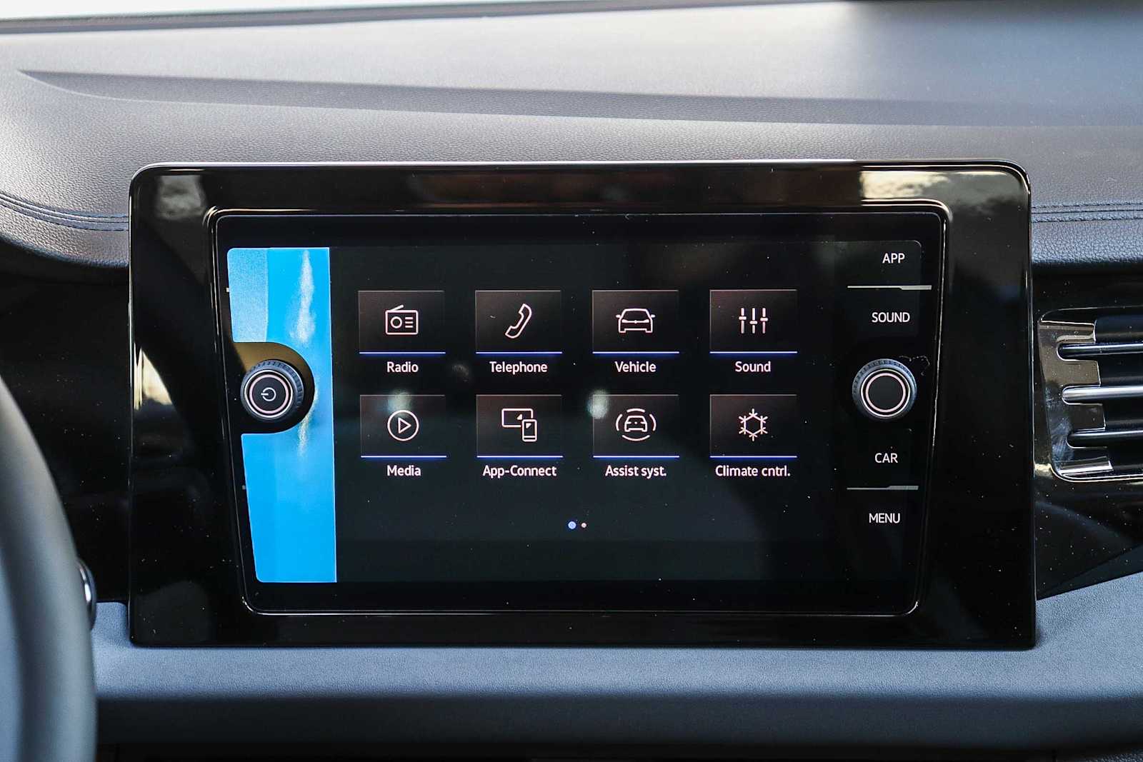 Thumbnail: 2026 Volkswagen Jetta - 17