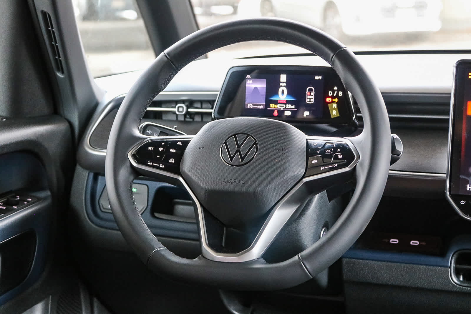 Thumbnail: 2025 Volkswagen ID.Buzz - 18