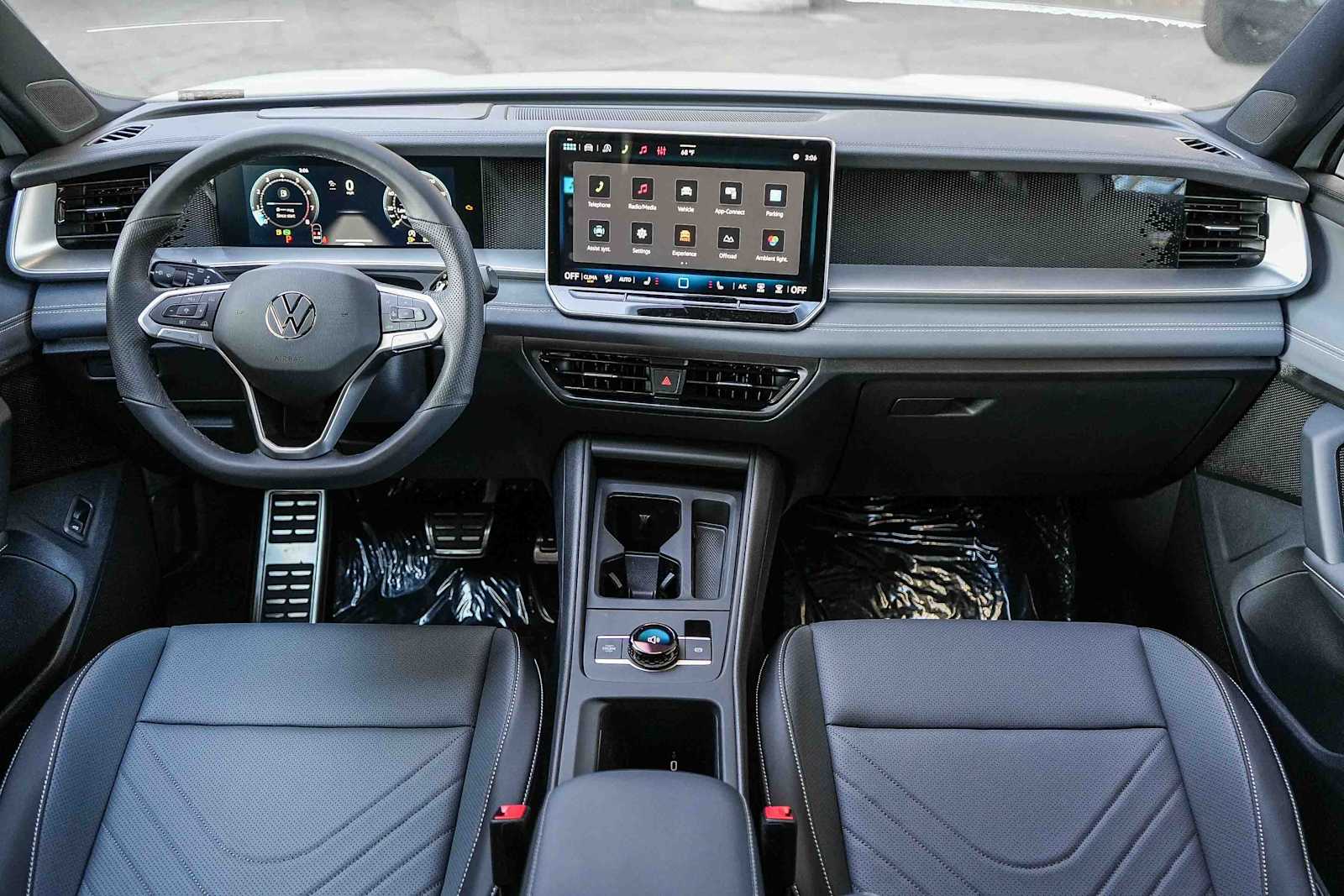 Thumbnail: 2026 Volkswagen Tiguan - 12