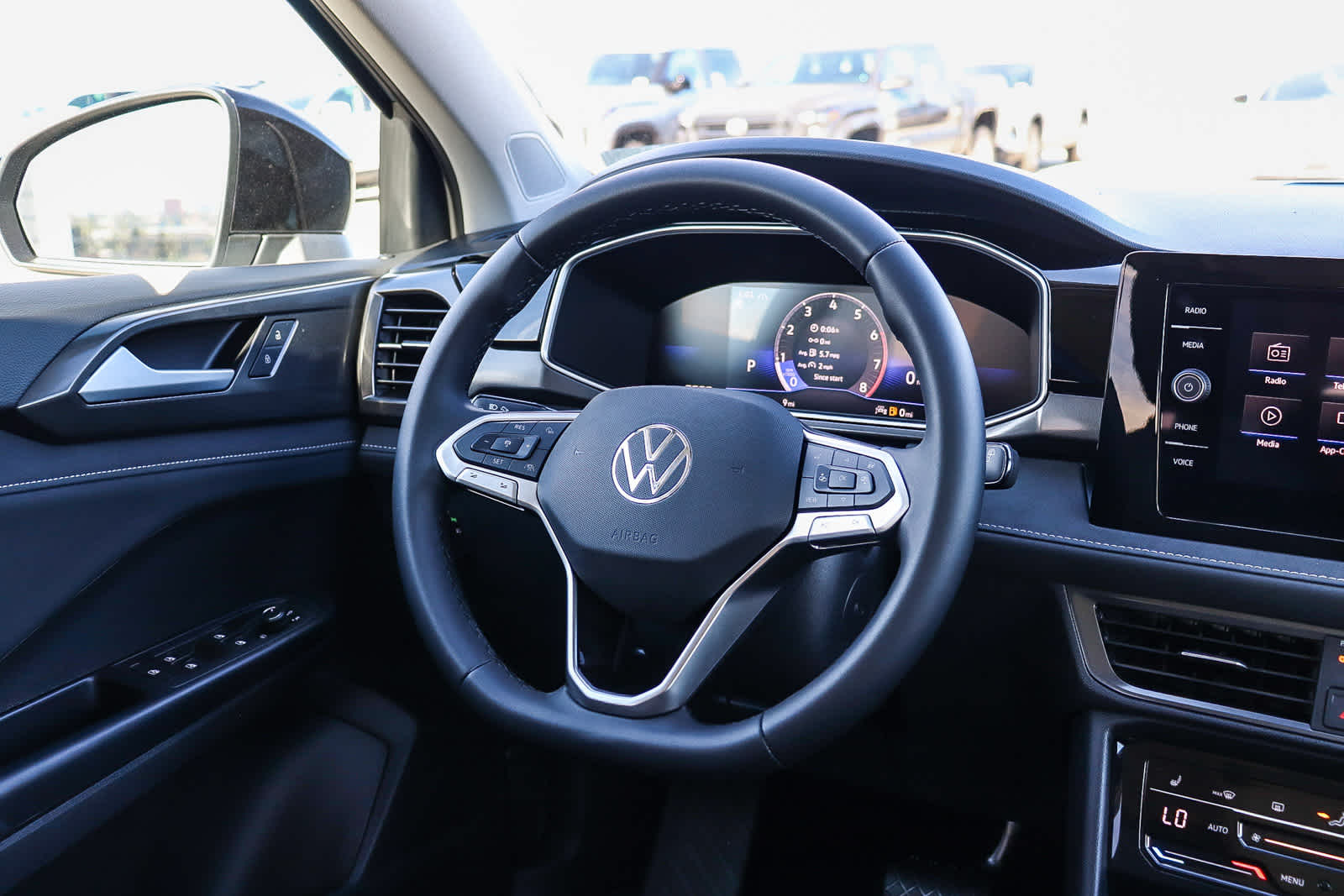 Thumbnail: 2026 Volkswagen Taos - 18