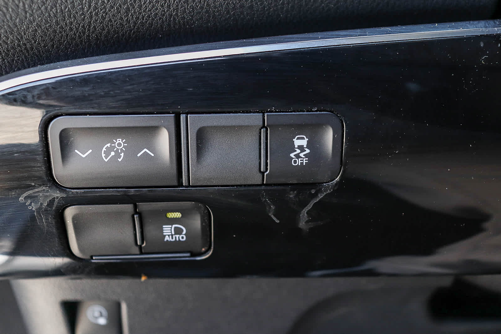 Thumbnail: 2022 Toyota Prius Prime - 21