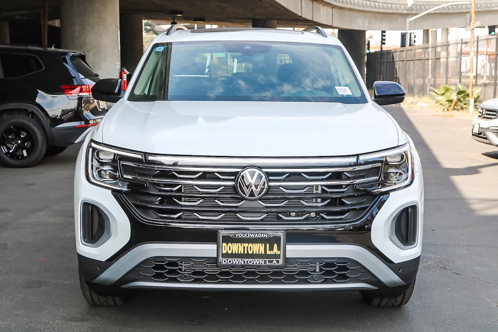 New 2025 Volkswagen Atlas 2.0T Peak Edition SUV