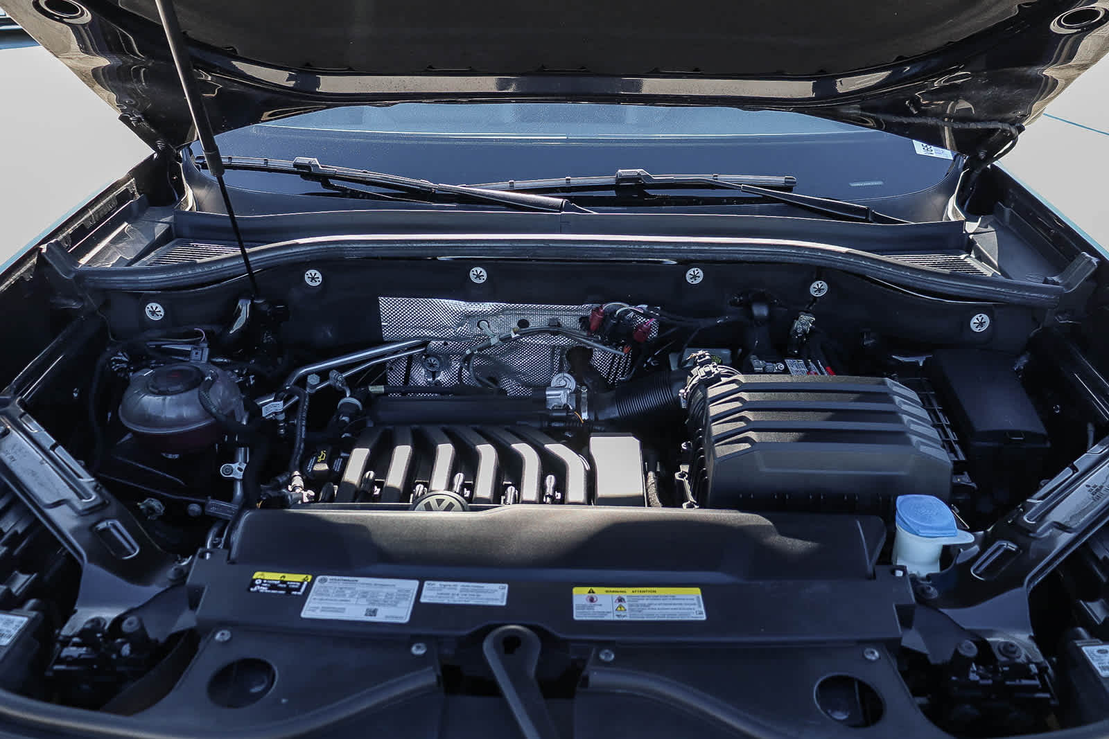 Thumbnail: 2022 Volkswagen Atlas - 27