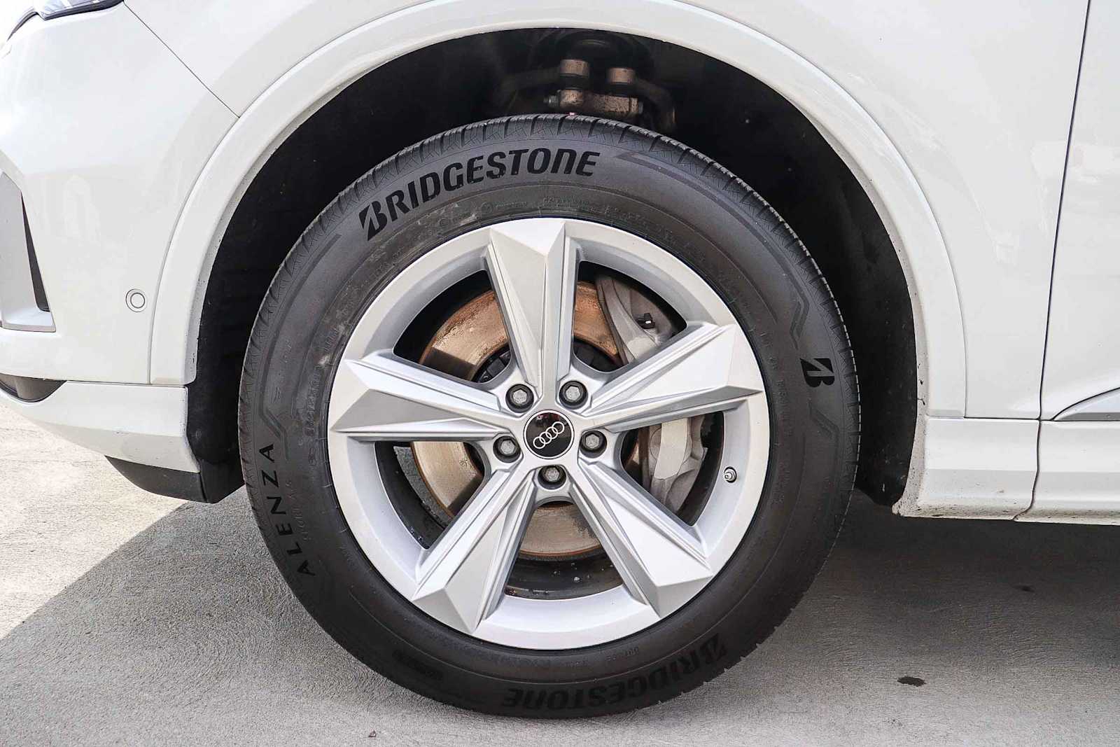 Thumbnail: 2024 Audi Q7 - 11