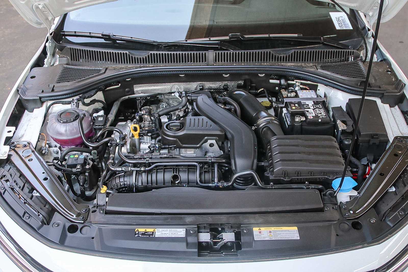 Thumbnail: 2025 Volkswagen Jetta - 12