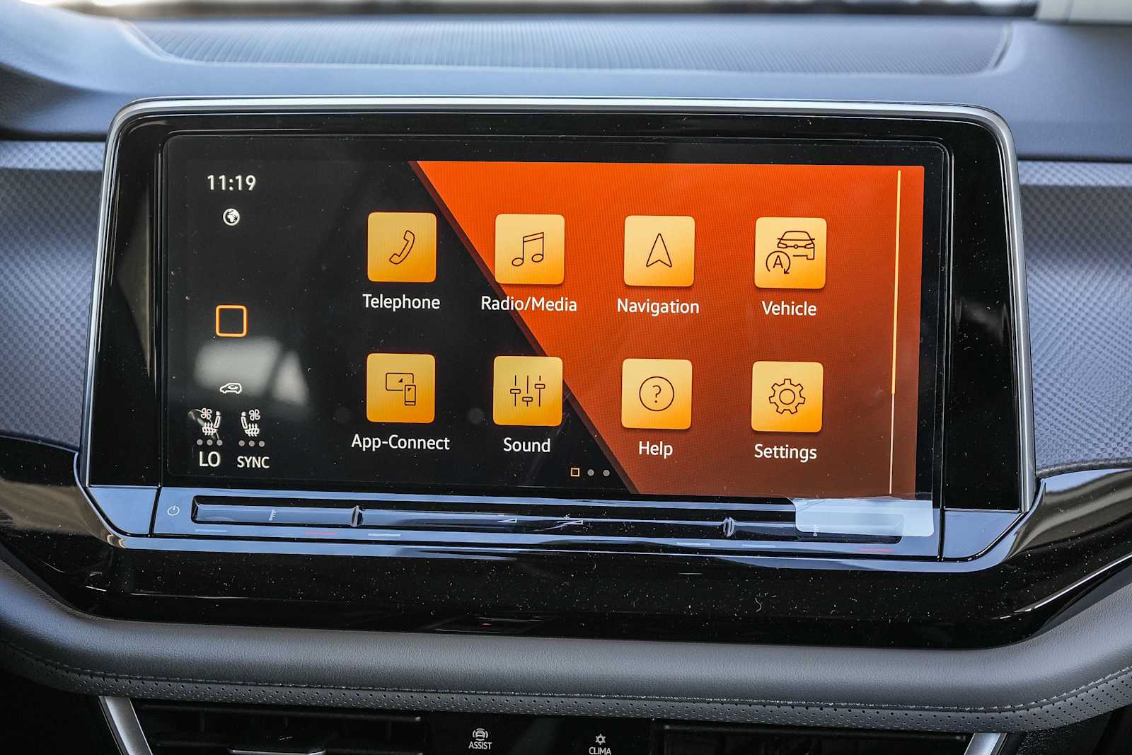 Thumbnail: 2026 Volkswagen Atlas - 16