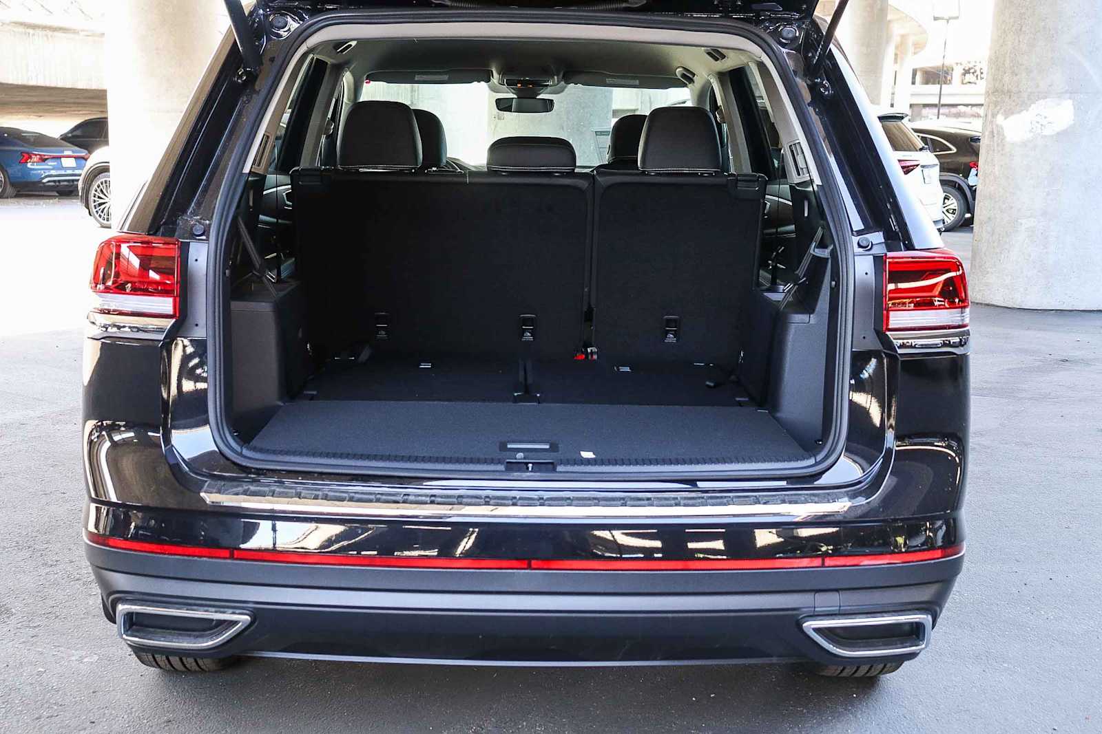 Thumbnail: 2026 Volkswagen Atlas - 12