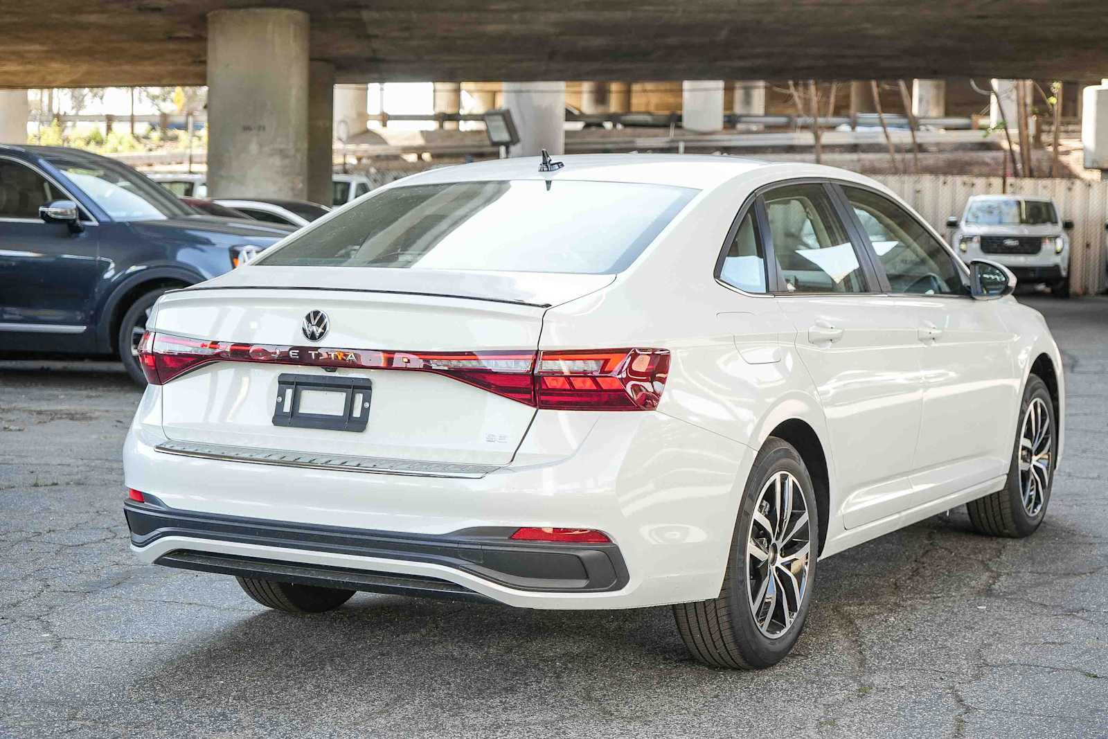 Thumbnail: 2026 Volkswagen Jetta - 6