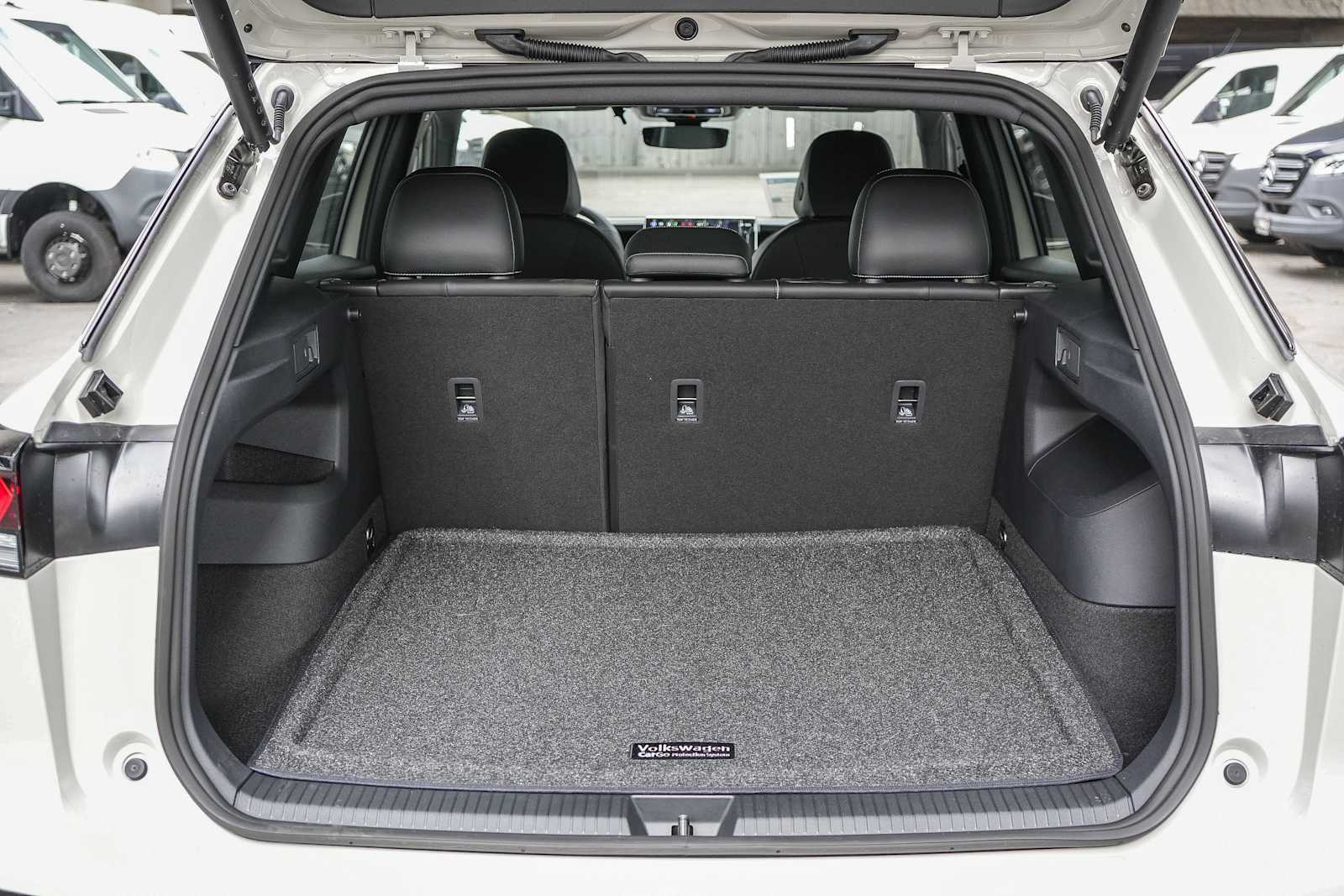 Thumbnail: 2026 Volkswagen Tiguan - 11