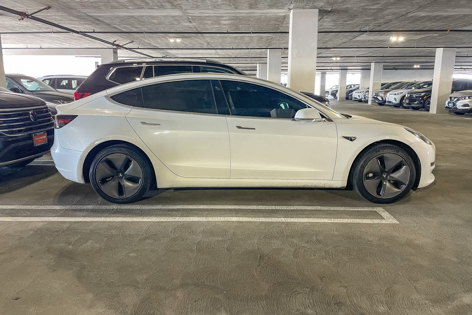 Thumbnail: 2019 Tesla Model 3 - 21