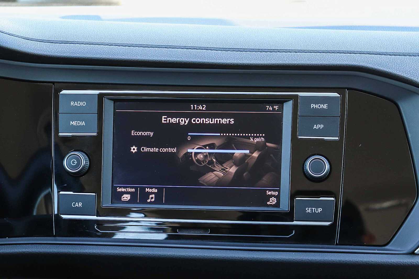 Thumbnail: 2019 Volkswagen Jetta - 15