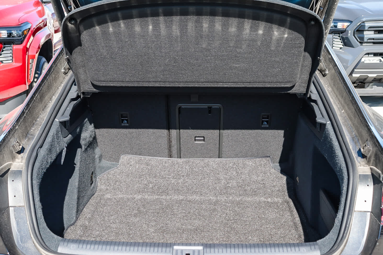 Thumbnail: 2023 Volkswagen Arteon - 28