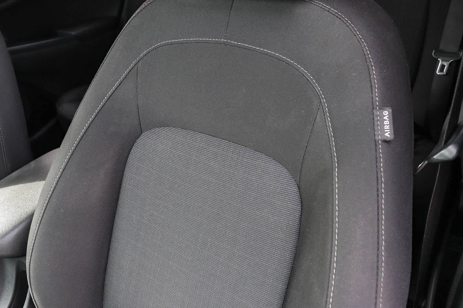 Thumbnail: 2022 Hyundai Kona - 25