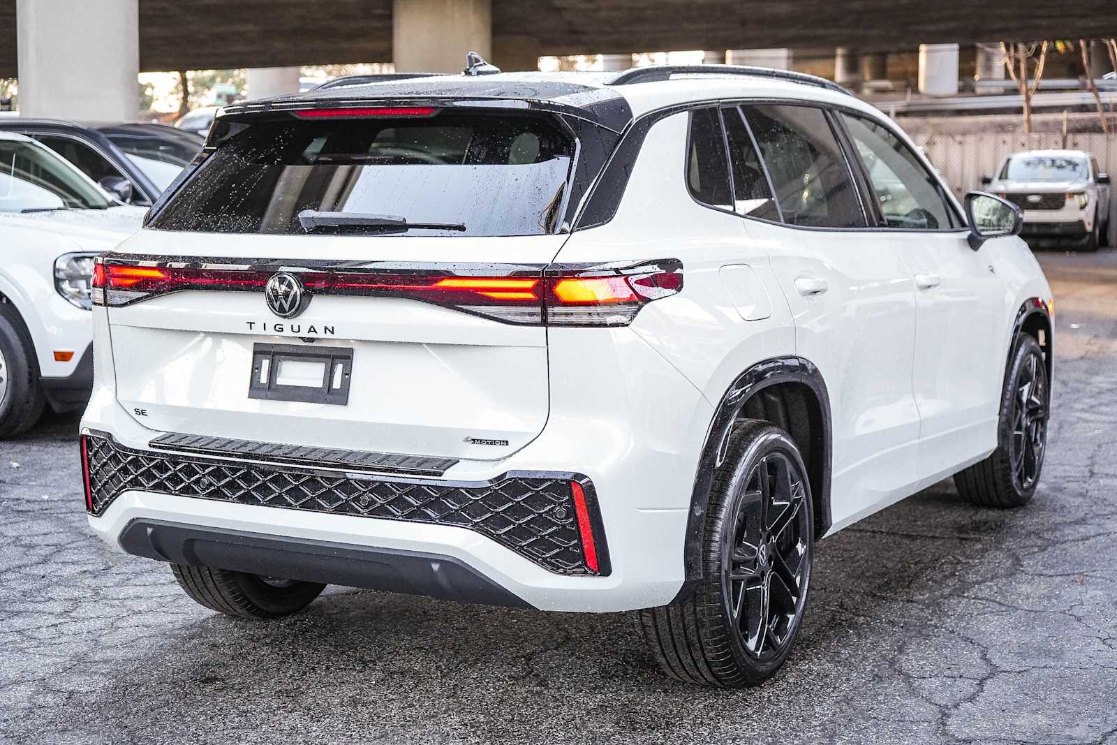 Thumbnail: 2026 Volkswagen Tiguan - 6