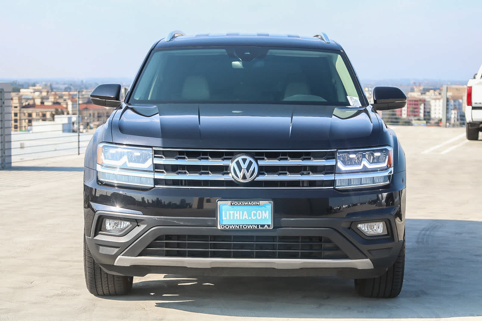 Thumbnail: 2018 Volkswagen Atlas - 2