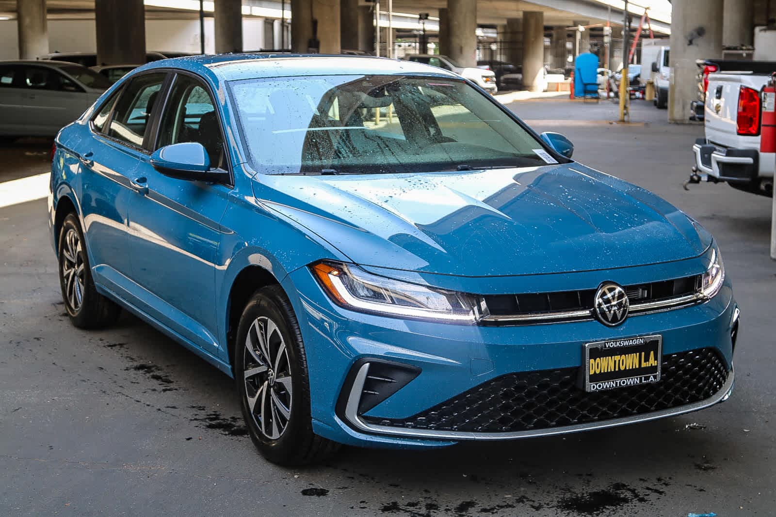 Thumbnail: 2025 Volkswagen Jetta - 3