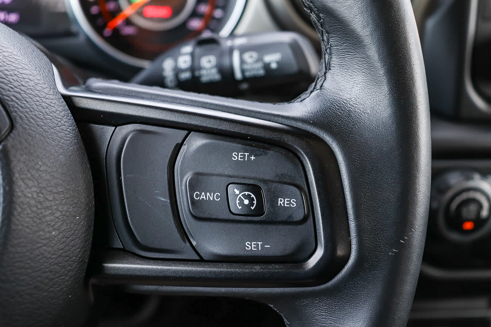 Thumbnail: 2018 Jeep Wrangler - 26