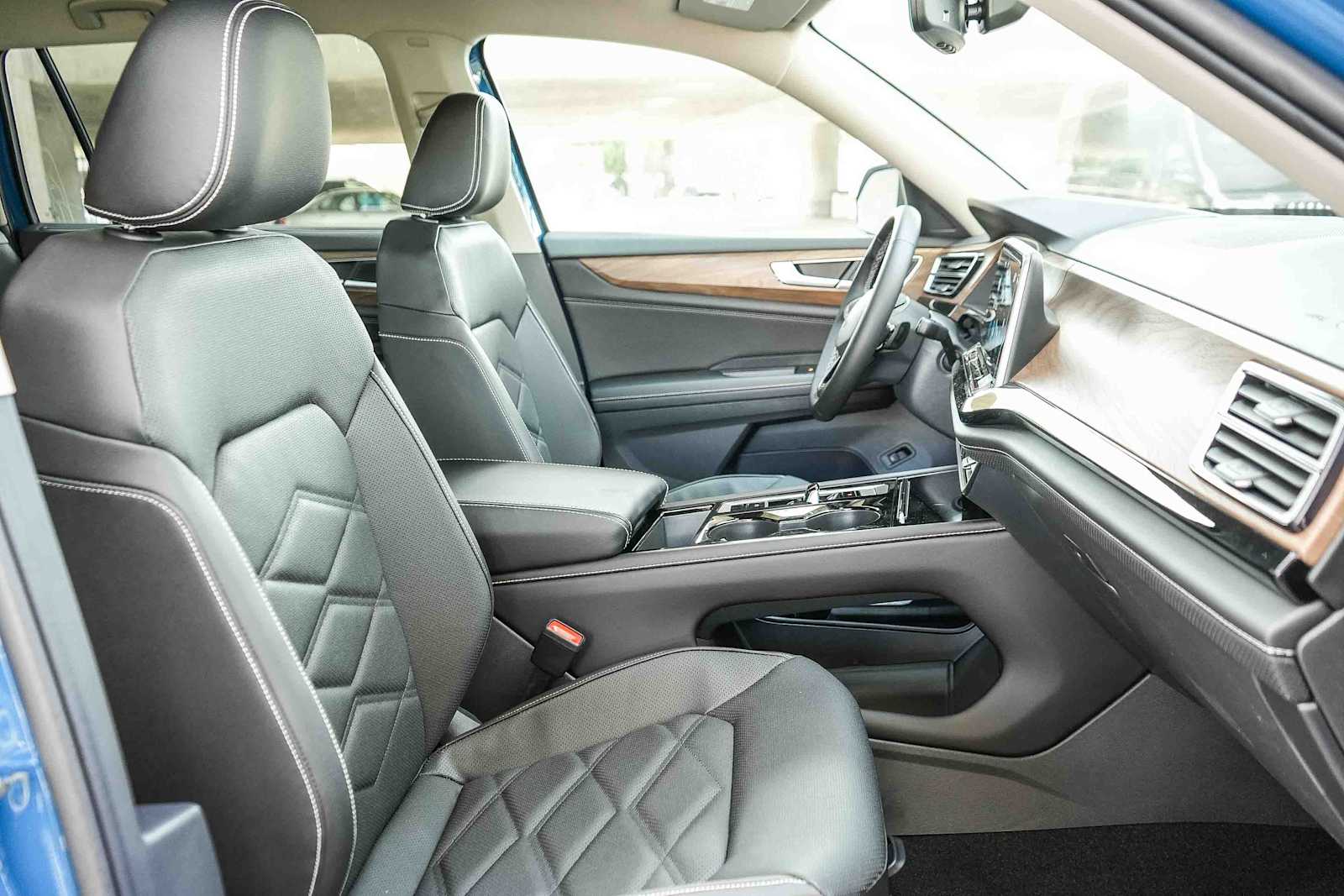 Thumbnail: 2026 Volkswagen Atlas - 18