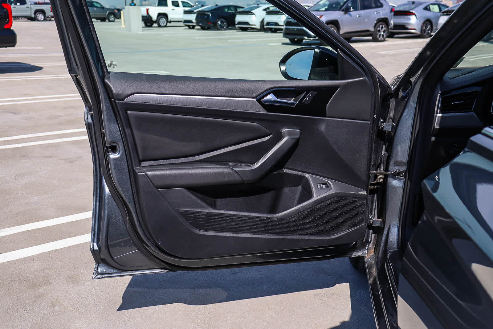 Thumbnail: 2020 Volkswagen Jetta - 22