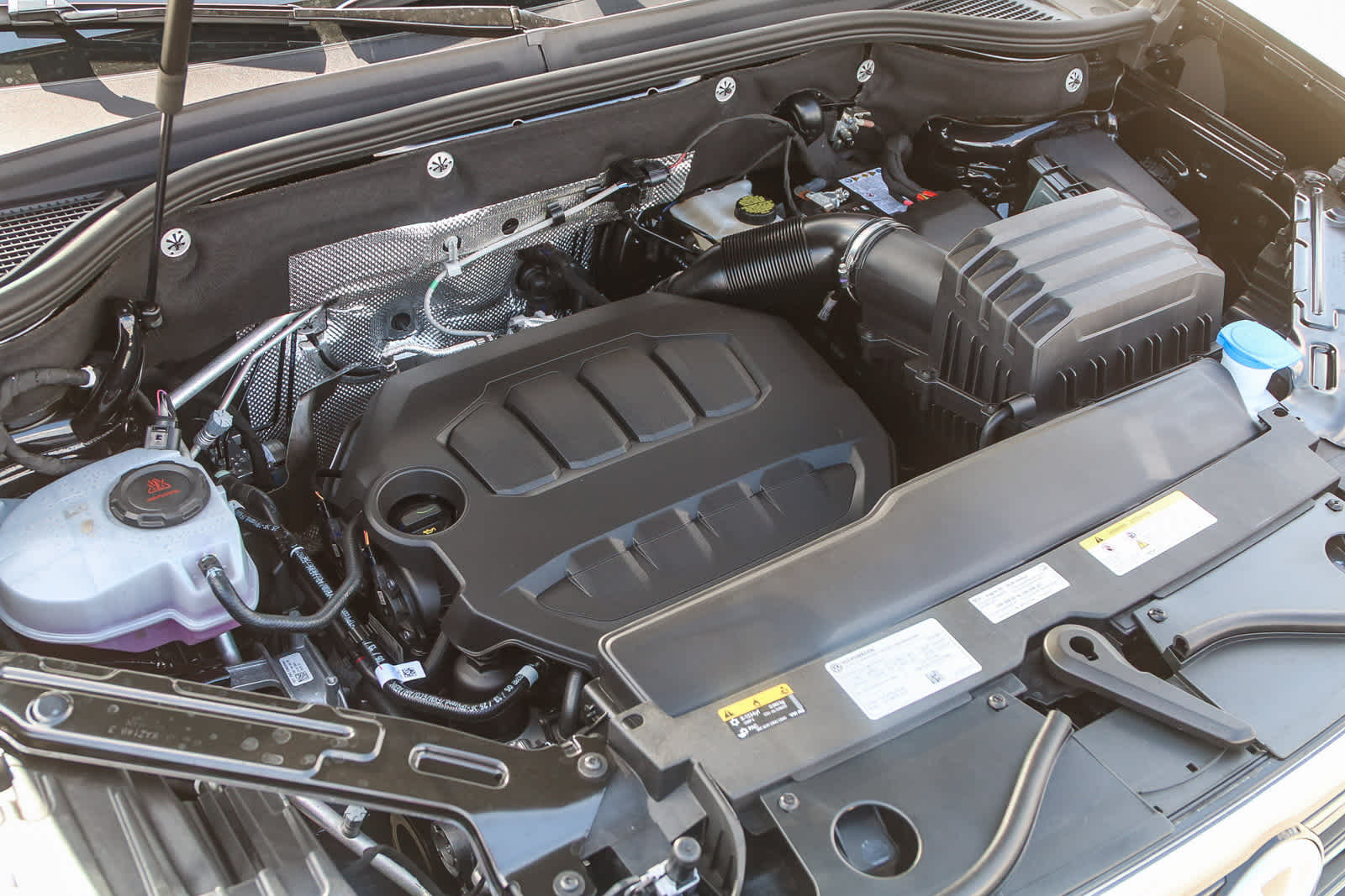 Thumbnail: 2026 Volkswagen Atlas - 12