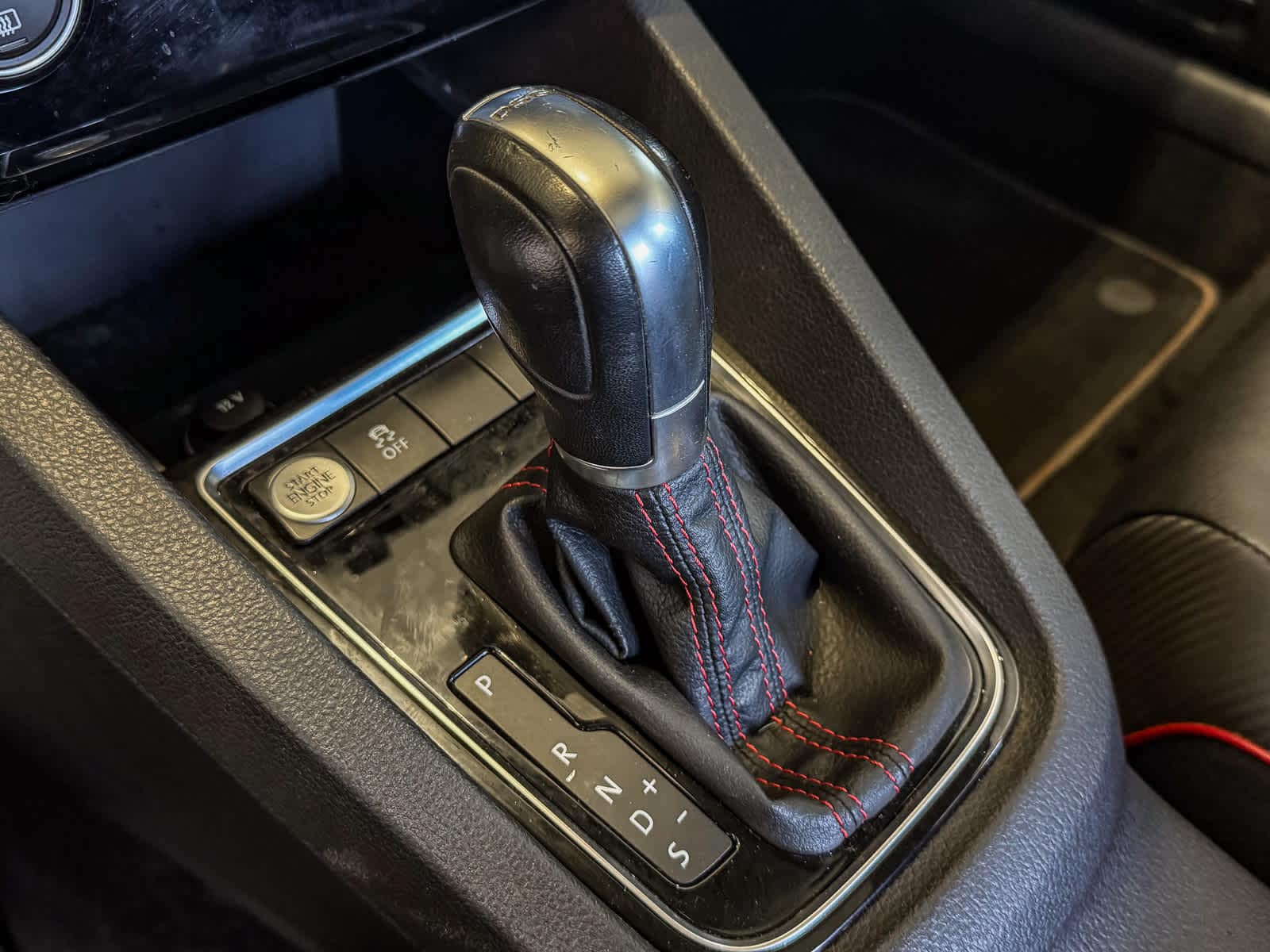 Thumbnail: 2015 Volkswagen Jetta - 13