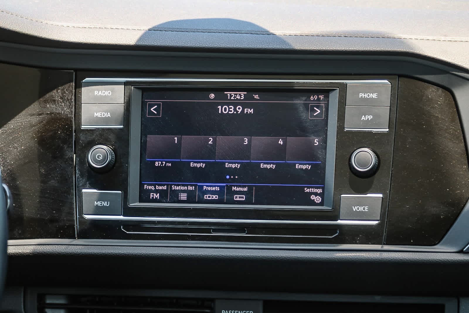 2024 Volkswagen Jetta SE 15