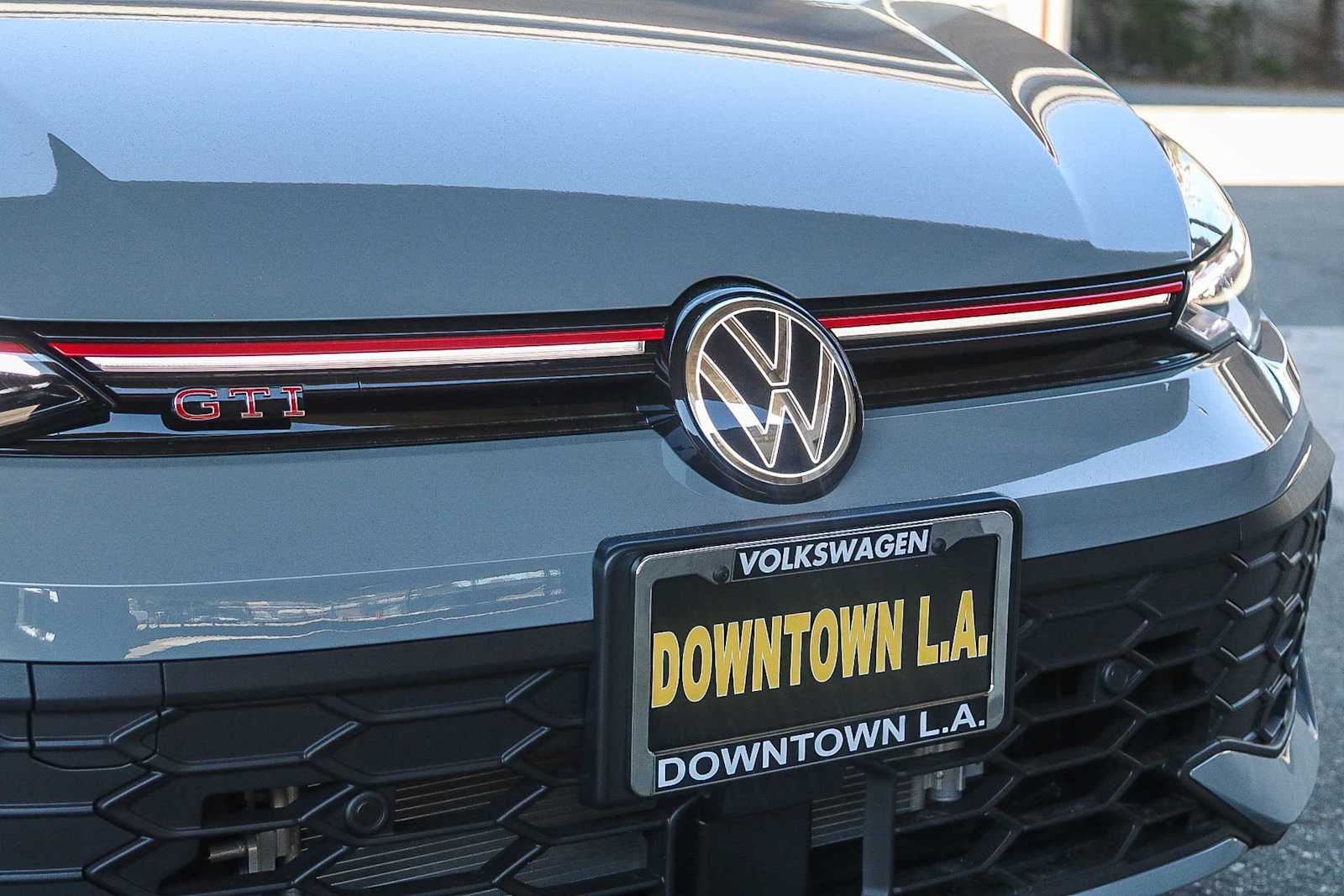 Thumbnail: 2025 Volkswagen Golf - 5
