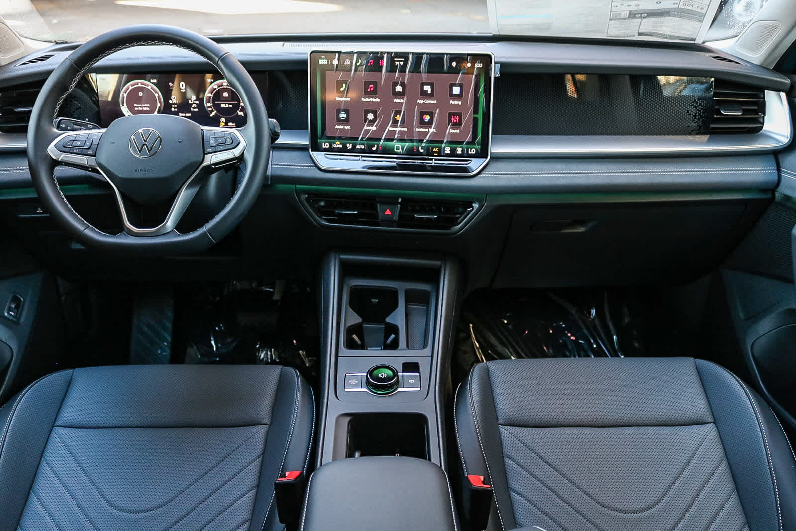 Thumbnail: 2026 Volkswagen Tiguan - 12