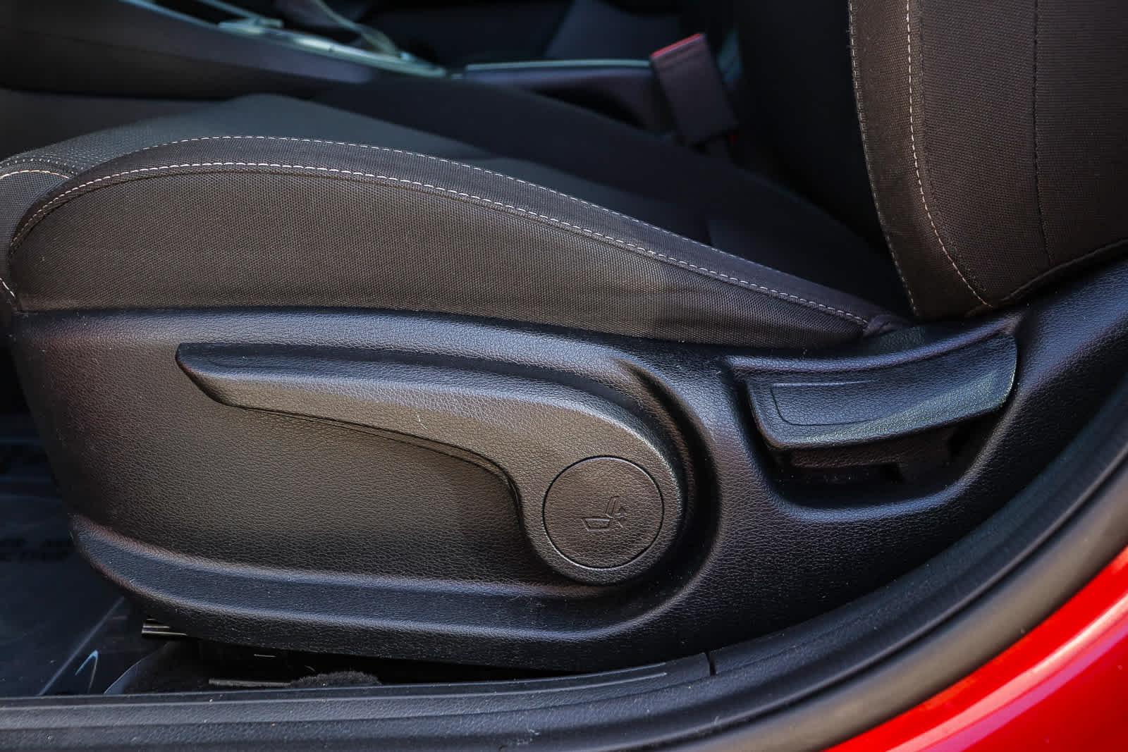 Thumbnail: 2019 Kia Forte - 21