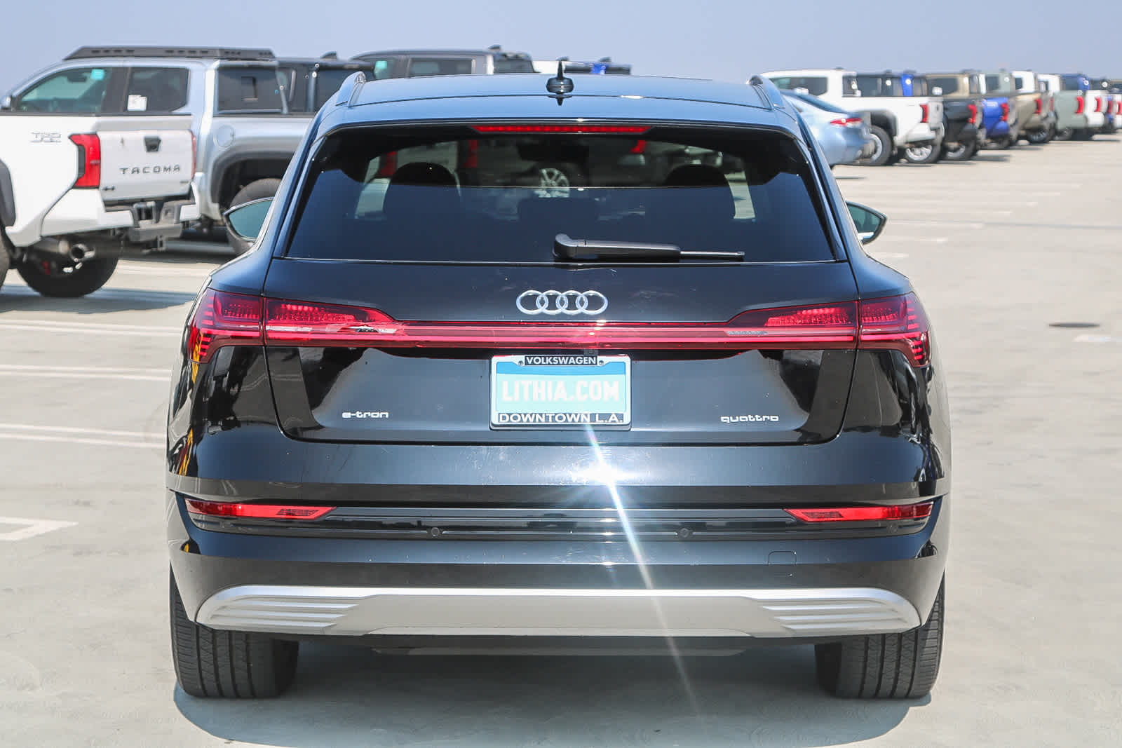 Thumbnail: 2022 Audi e-tron - 7