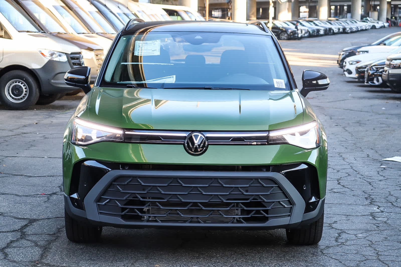 Thumbnail: 2026 Volkswagen Taos - 2