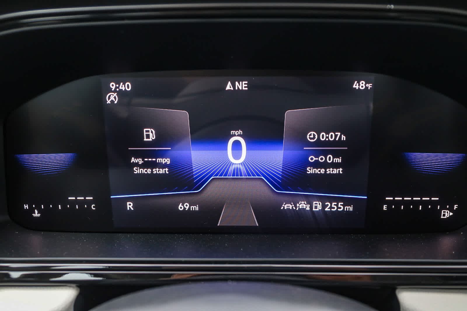 Thumbnail: 2025 Volkswagen Taos - 24