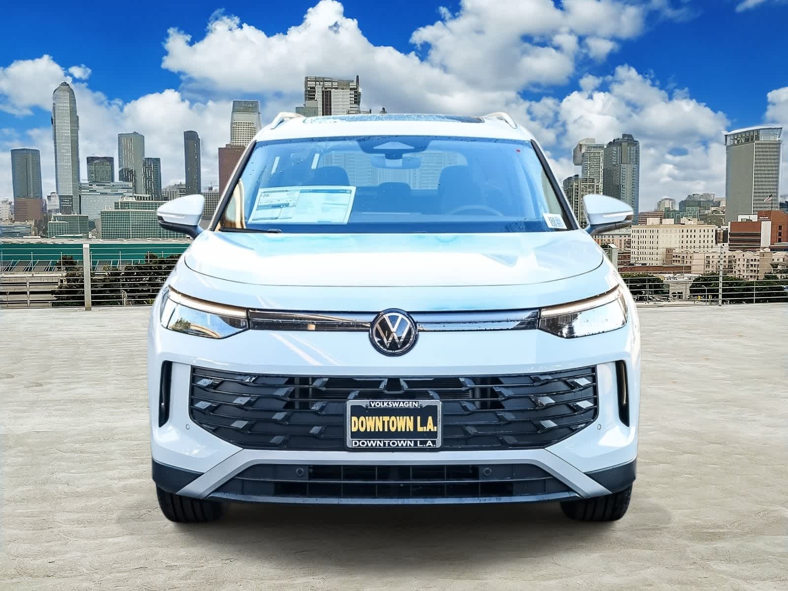 Thumbnail: 2026 Volkswagen Tiguan - 2