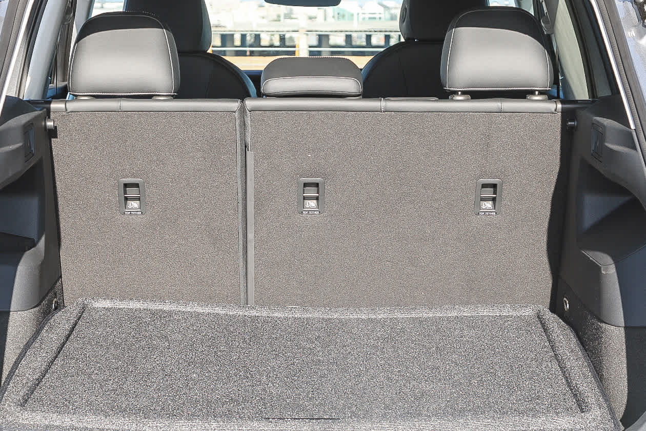 Thumbnail: 2025 Volkswagen Tiguan - 14