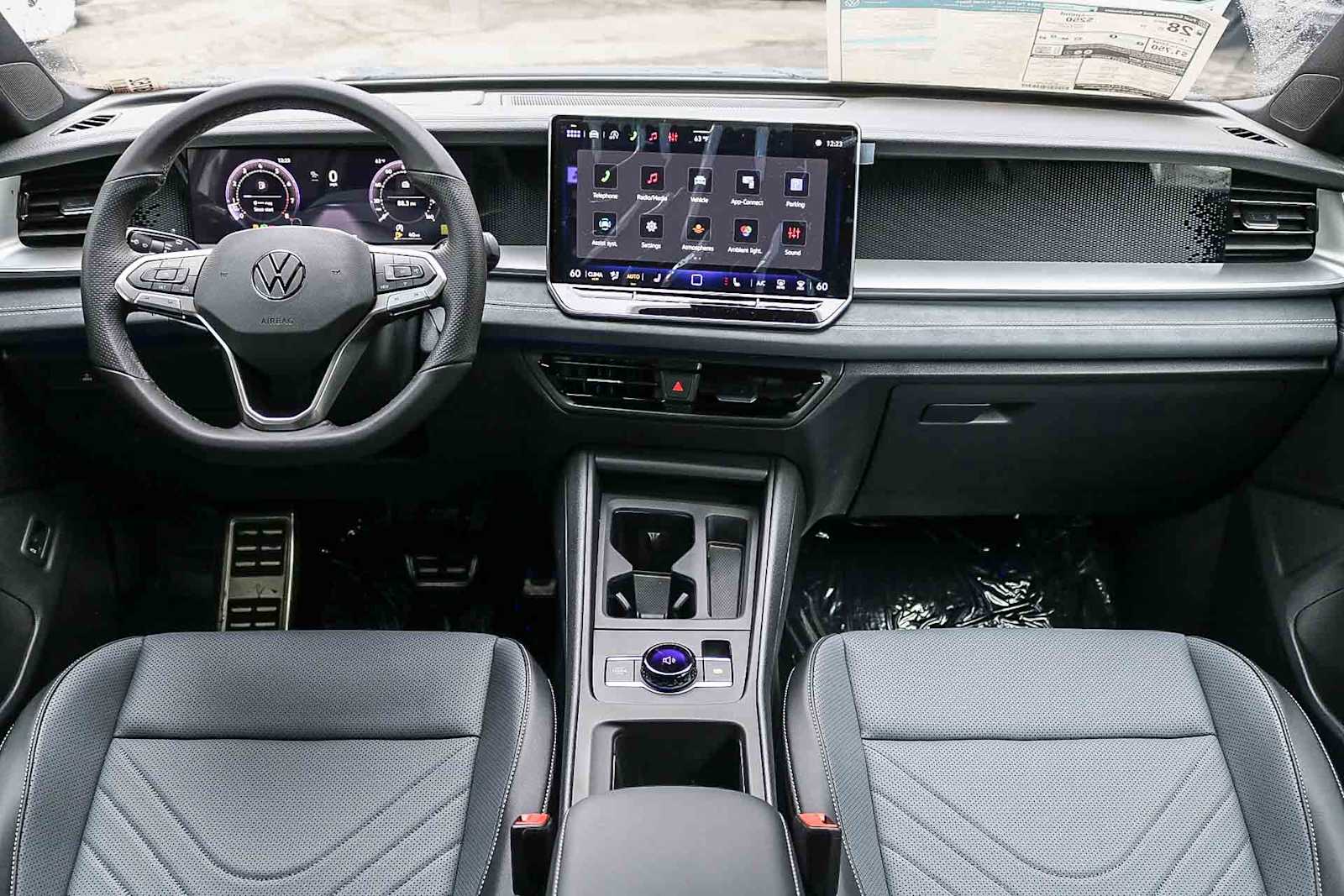 Thumbnail: 2026 Volkswagen Tiguan - 13