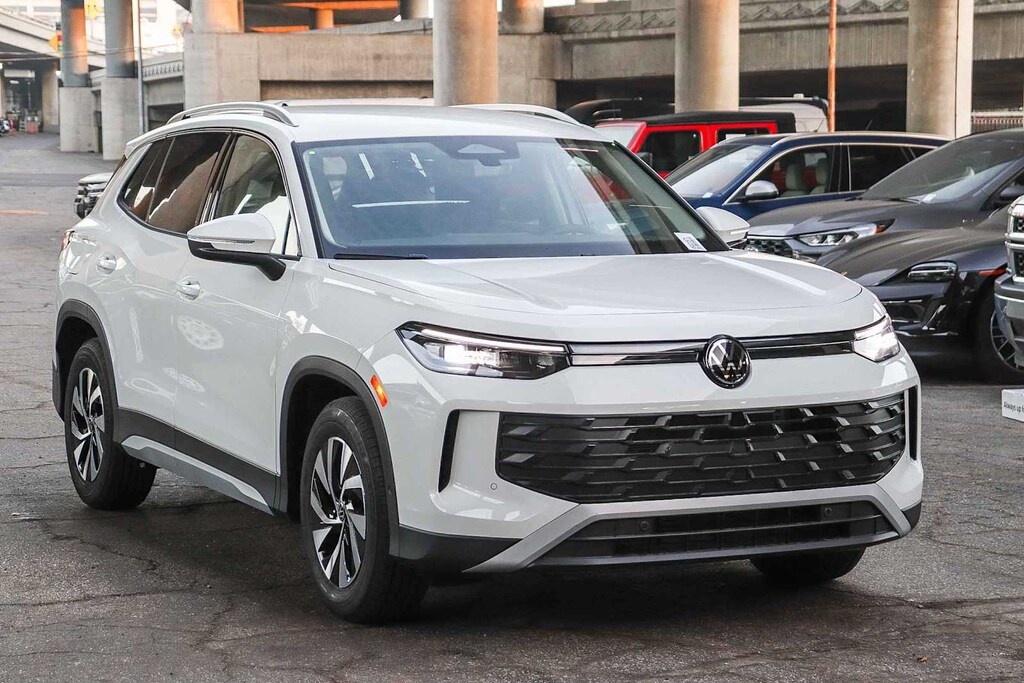 New 2026 Volkswagen Tiguan 2.0T S SUV