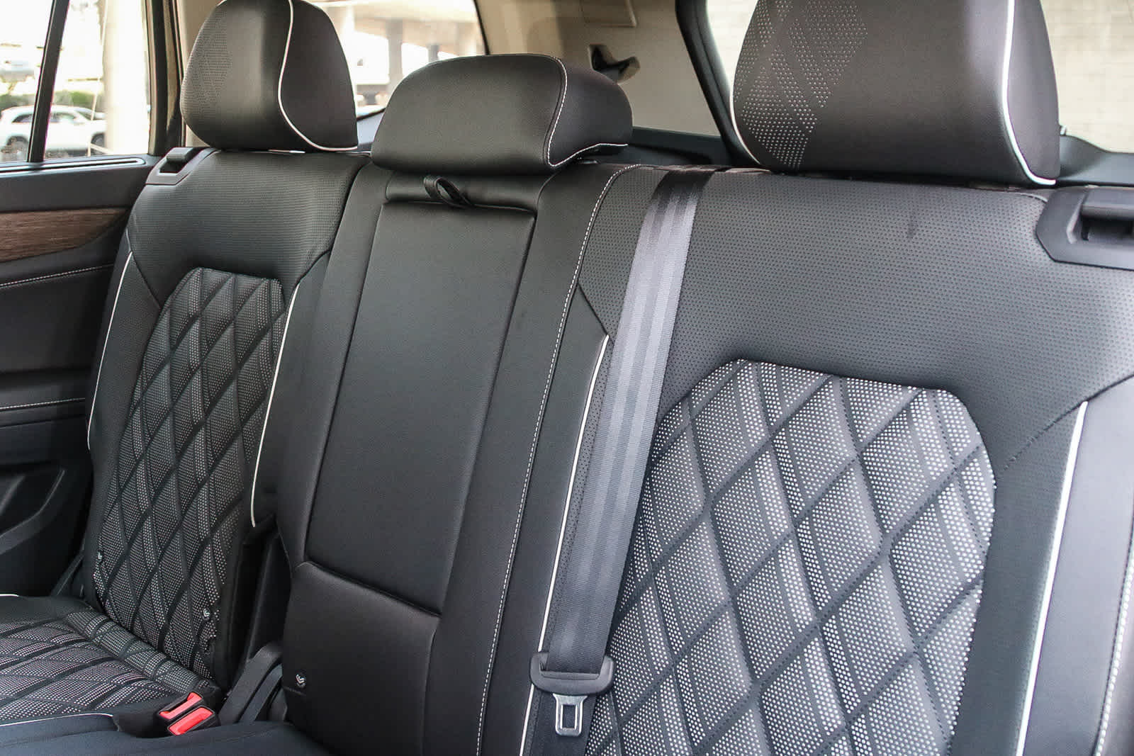 Thumbnail: 2025 Volkswagen Atlas - 21