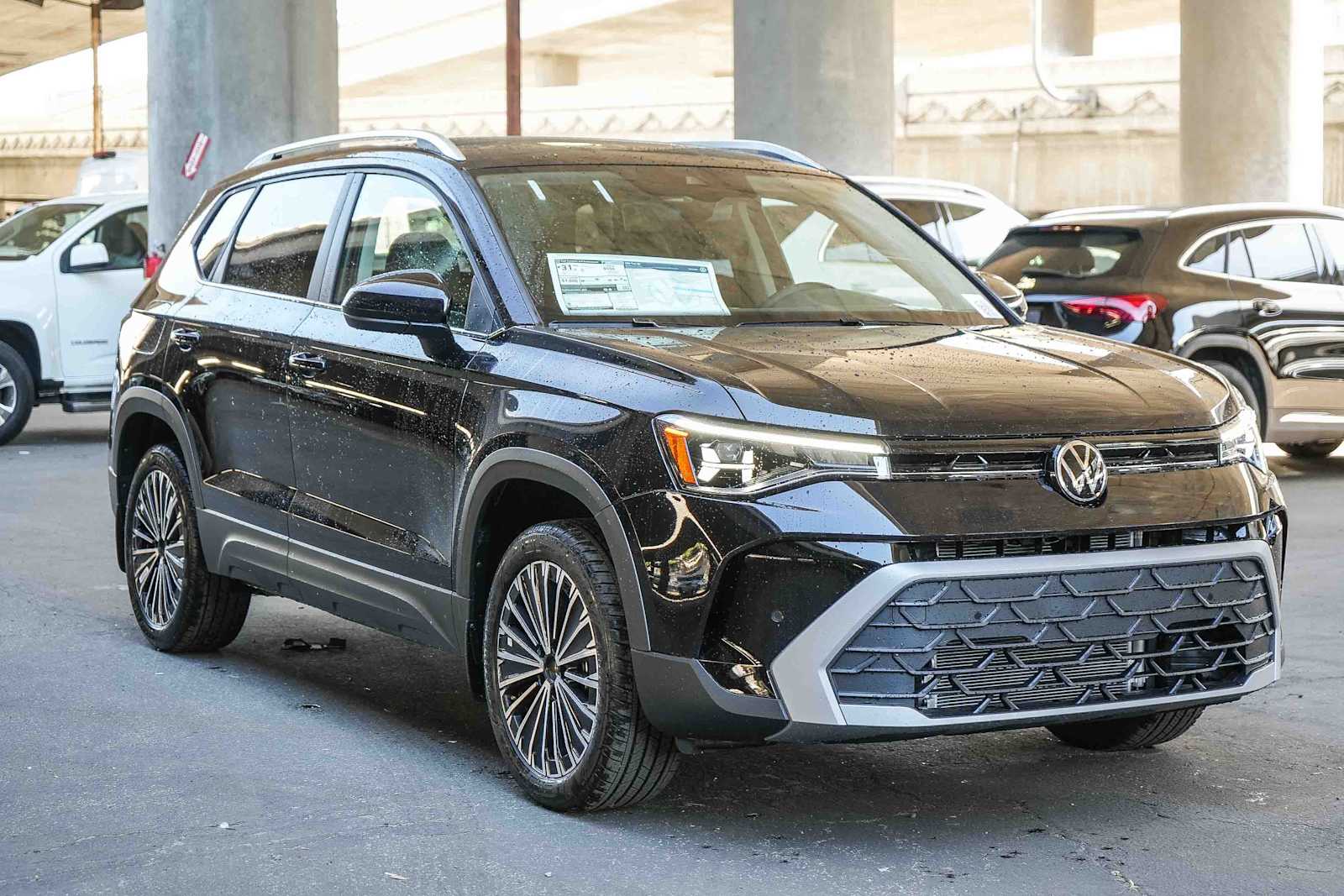 Thumbnail: 2026 Volkswagen Taos - 3