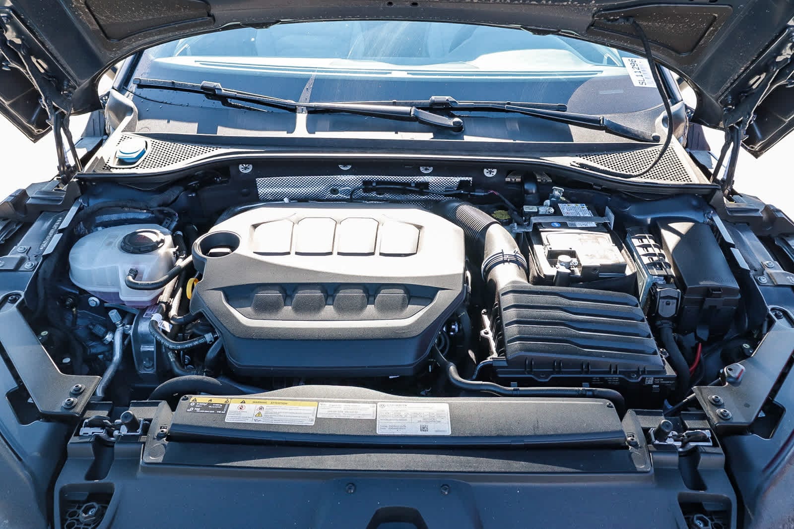 Thumbnail: 2023 Volkswagen Arteon - 29