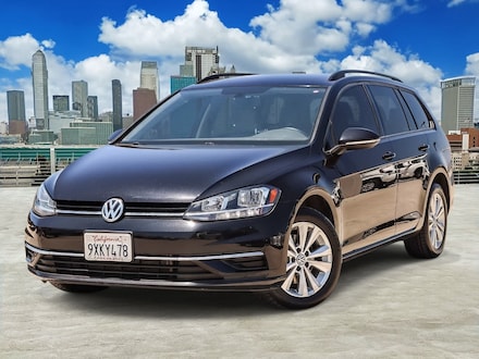 2018 Volkswagen Golf SportWagen S Wagon