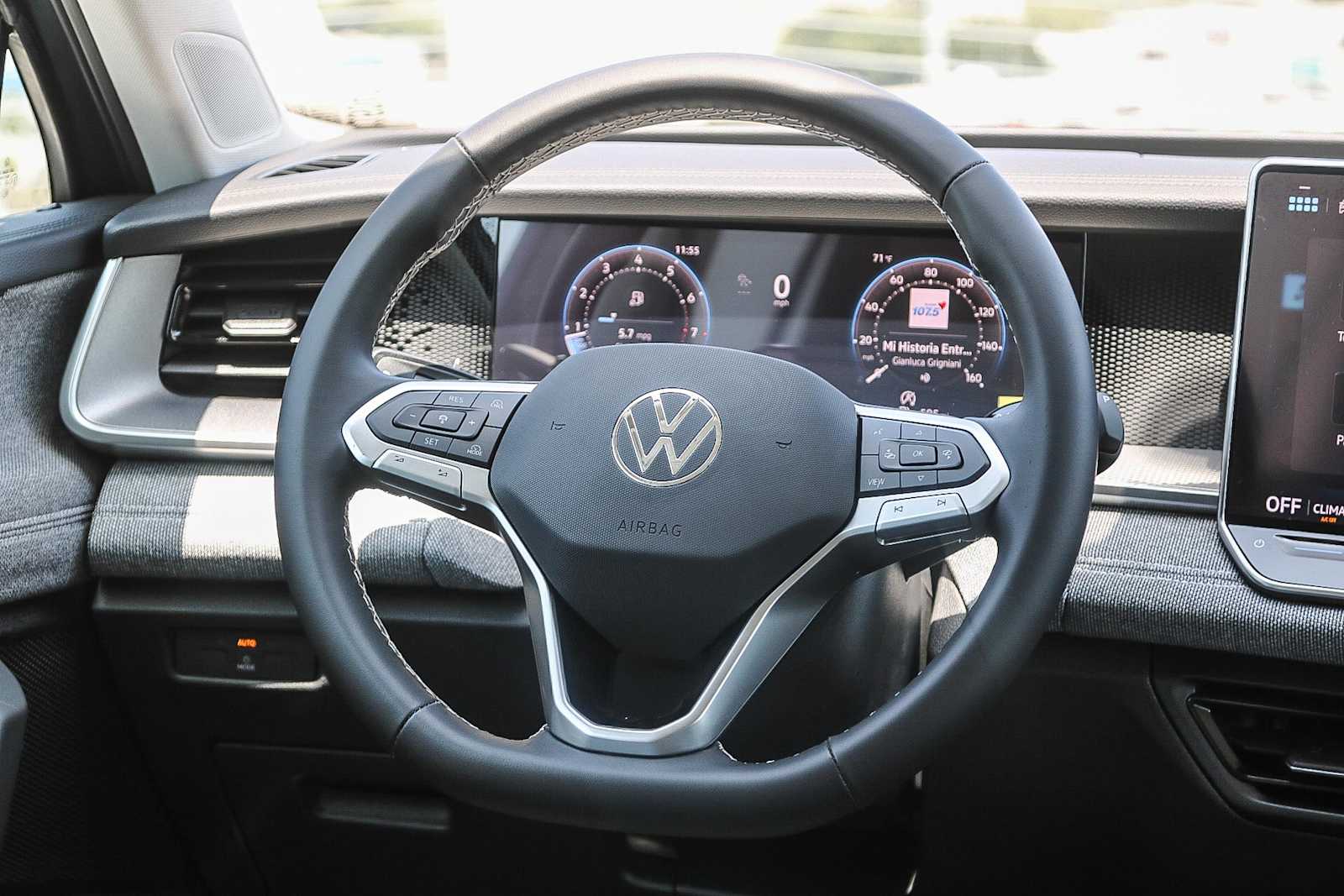 Thumbnail: 2025 Volkswagen Tiguan - 31