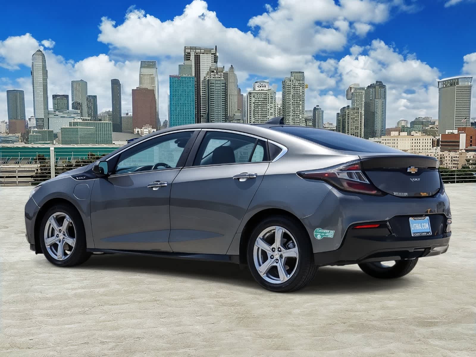 Thumbnail: 2017 Chevrolet Volt - 6